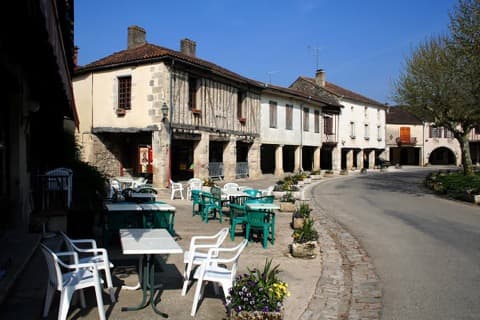 Couvreur Fourcès