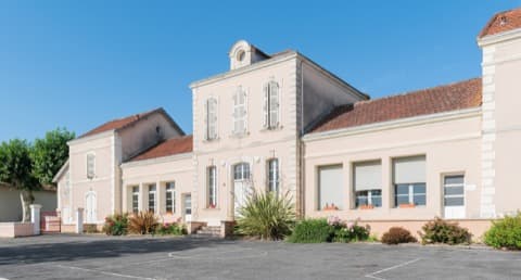 Couvreur Ladevèze-Rivière